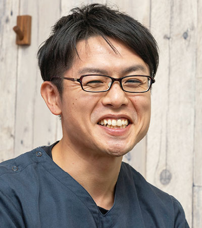 戸田駅前整骨院 院長 梅田 誠二様