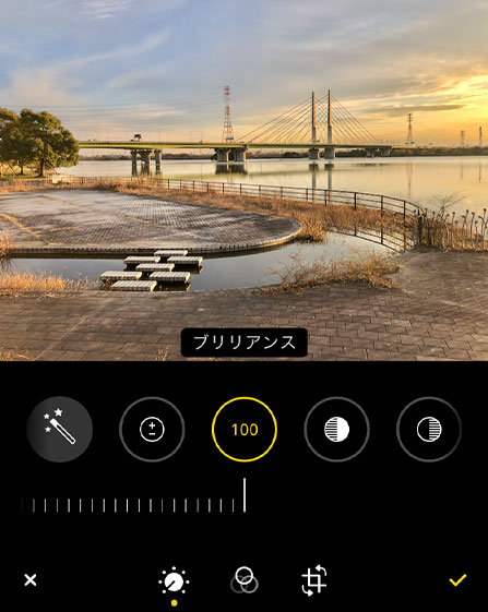 テクニック2 色補正をして雰囲気を出す