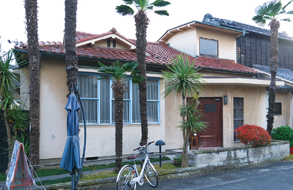 Cafe 閑居