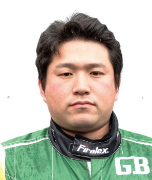 星野亮介