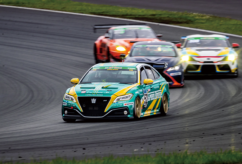 レース中に2回のエンジン交換メカニックの奮闘が話題に