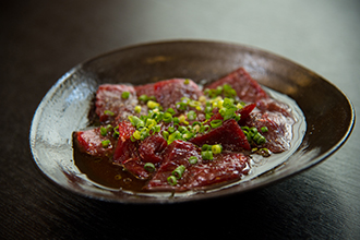 埼玉トヨペット日高支店 私のお気に入り 鯨の石焼（胡椒醤油味）｜店舗リレー